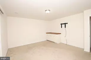 185 Magellan Dr, Martinsburg, WV 25404 - Photo 7