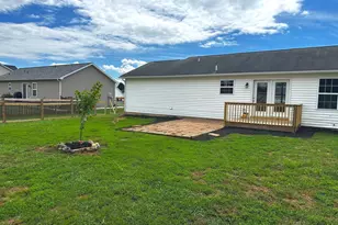 94 Escalade Ln, Martinsburg, WV 25403 - Photo 13
