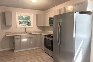 213 Frederick St, Martinsburg, WV 25404 - Photo 3