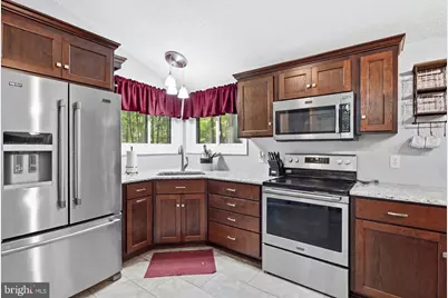 1027 The Woods Road, Hedgesville, WV 25427 - Photo 7
