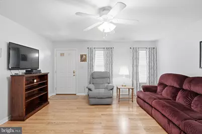 307 Close Drive, Martinsburg, WV 25404 - Photo 5