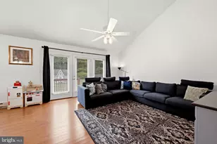 284 Nottingham Blvd, Martinsburg, WV 25405 - Photo 13
