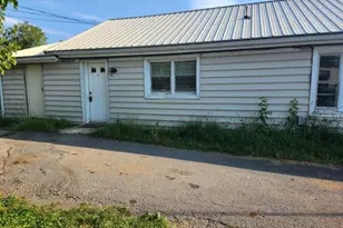 12083 Winchester Ave, Bunker Hill, WV 25413 - Photo 1