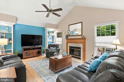 160 Dartmouth Lane, Falling Waters, WV 25419 - Photo 9