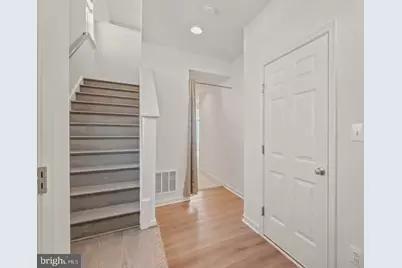 242 Charterhouse Street, Falling Waters, WV 25419 - Photo 3