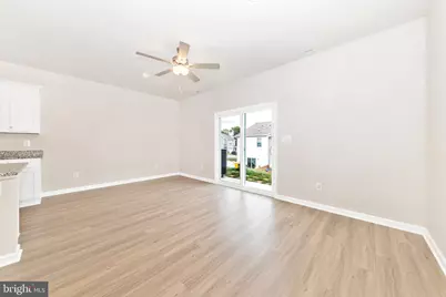 86 Paddington Street, Falling Waters, WV 25419 - Photo 7