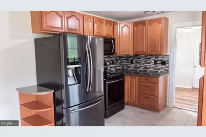1673 Broad Lane, Falling Waters, WV 25419 - Photo 3