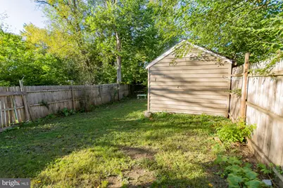 327 E Burke Street, Martinsburg, WV 25404 - Photo 29