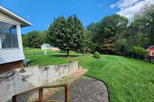 2351 Eagle School Rd, Martinsburg, WV 25404 - Photo 19