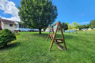 2351 Eagle School Rd, Martinsburg, WV 25404 - Photo 17