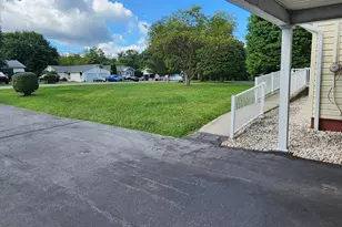 2351 Eagle School Rd, Martinsburg, WV 25404 - Photo 15