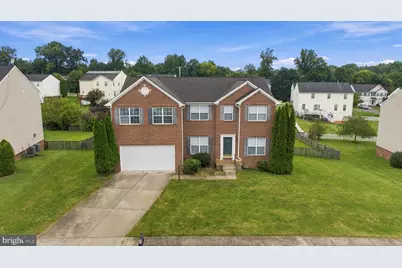 129 Seurat Lane, Martinsburg, WV 25403 - Photo 3