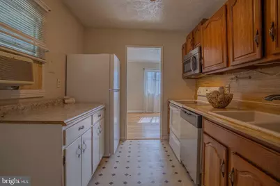 626 State Circle, Martinsburg, WV 25401 - Photo 7