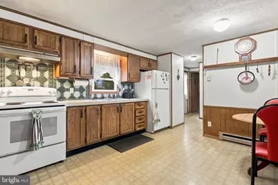 329 Davis Drive, Martinsburg, WV 25404 - Photo 11