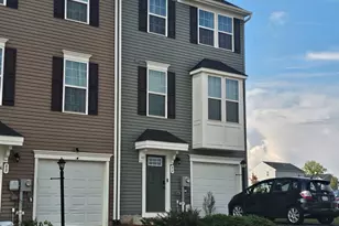 84 Dripping Spring Dr, Hedgesville, WV 25427 - Photo 1