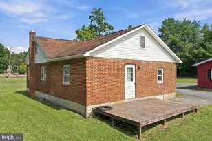 9203 Hedgesville Rd, Hedgesville, WV 25427 - Photo 13