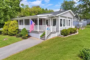 1300 S Raleigh St, Martinsburg, WV 25401 - Photo 1