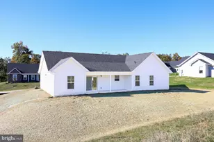149 Nyquist Way, Martinsburg, WV 25404 - Photo 3