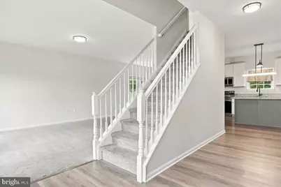 48 Lansing Court, Falling Waters, WV 25419 - Photo 5