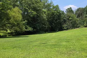 223 Stotelmyer Ln, Martinsburg, WV 25405 - Photo 9