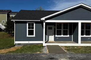 2147 Charles Town Rd, Martinsburg, WV 25405 - Photo 1