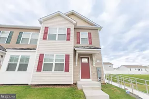 8 Moses Dr, Martinsburg, WV 25405 - Photo 3