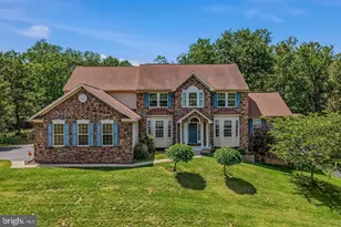 10 Cardiff Ct, Hedgesville, WV 25427 - Photo 1