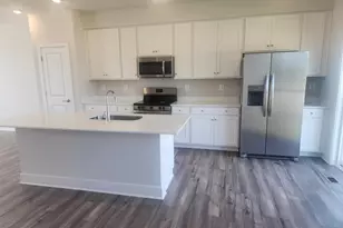 253 Newton Pippin Dr, Martinsburg, WV 25403 - Photo 3