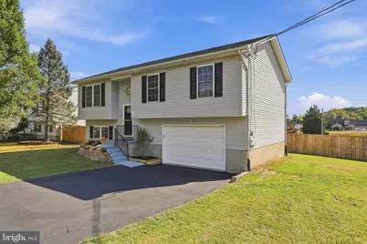 153 Idyllwood Drive, Inwood, WV 25428 - Photo 3