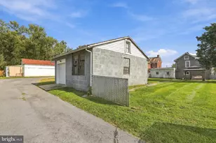 700 N Queen St, Martinsburg, WV 25404 - Photo 17