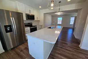 40 Clifton Mnr, Falling Waters, WV 25419 - Photo 3