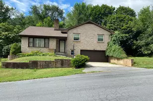 1507 W Race St, Martinsburg, WV 25401 - Photo 3