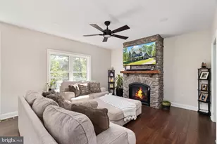 449 Vixen Ln, Gerrardstown, WV 25420 - Photo 13