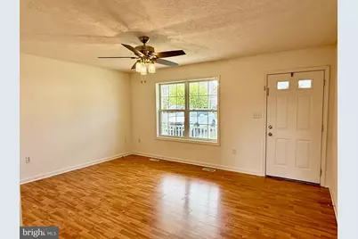 427 Dinali Drive, Martinsburg, WV 25403 - Photo 3