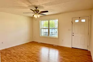 427 Dinali Dr, Martinsburg, WV 25403 - Photo 3