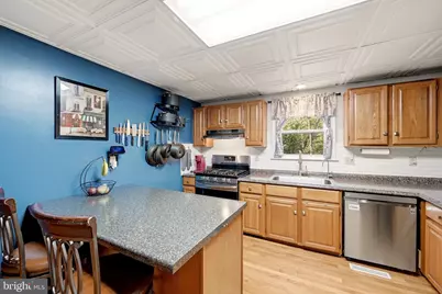 904 Hickory Court, Martinsburg, WV 25401 - Photo 15