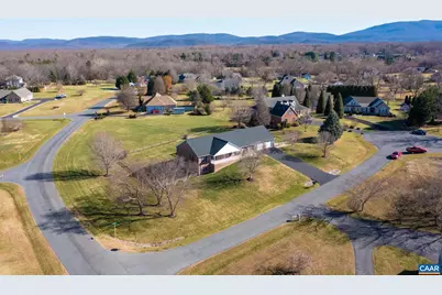 16 Queens Ct, Stuarts Draft, VA 24477 - Photo 1