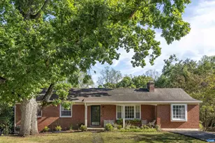 2302 Wakefield Rd, Charlottesville, VA 22901 - Photo 1