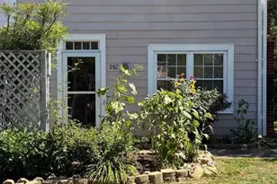 282 Albert Ct, Charlottesville, VA 22901 - Photo 1