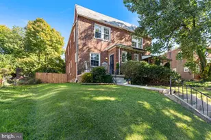 4653 Harcourt Rd, Baltimore, MD 21214 - Photo 1