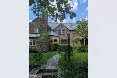 738 E Lake Avenue, Baltimore, MD 21212 - Photo 1