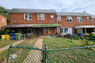 1150 Monroe Cir, Baltimore, MD 21225 - Photo 1