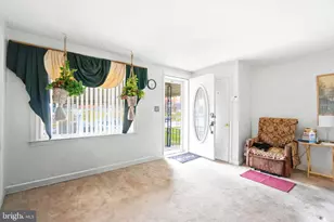 639 Lucia Ave, Baltimore, MD 21229 - Photo 11