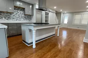 4540 Manorview Rd, Baltimore, MD 21229 - Photo 1