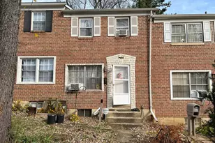 4766 Melbourne Rd, Baltimore, MD 21229 - Photo 1