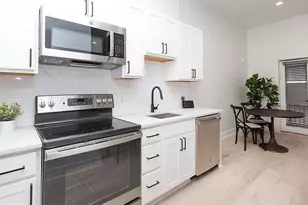 1709 Fleet St, Baltimore, MD 21231 - Photo 1