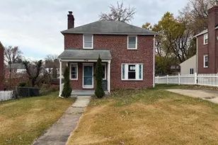 704 Dorchester Rd, Baltimore, MD 21229 - Photo 1