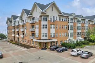 23 Pierside Dr, Baltimore, MD 21230 - Photo 1