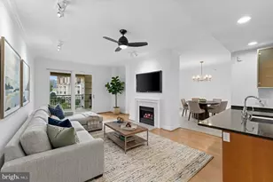 801 Key Hwy, Baltimore, MD 21230 - Photo 1
