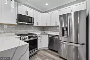 2927 Ellicott Dr, Baltimore, MD 21216 - Photo 1